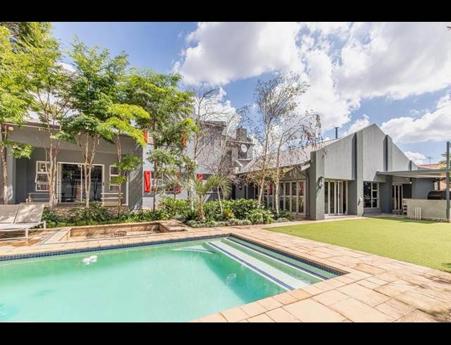 5 BEDROOM PROPERTY TO RENT IN FEATHERBROOKE